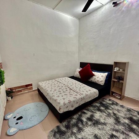 Cozy 255 Entire 3 Bedroom House At Alma Bukit Mertajam Buitenkant foto